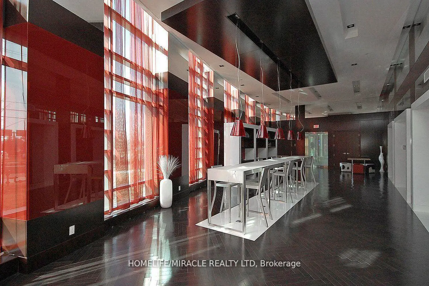 Additional image 19 of 225 Sherway Gardens Road 1706