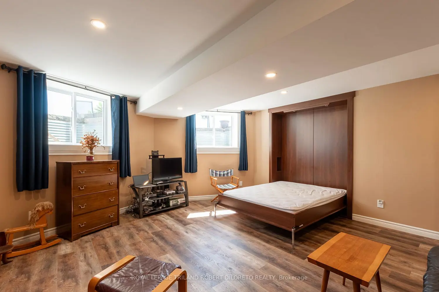 Additional image 10 of 22910 Highbury Avenue