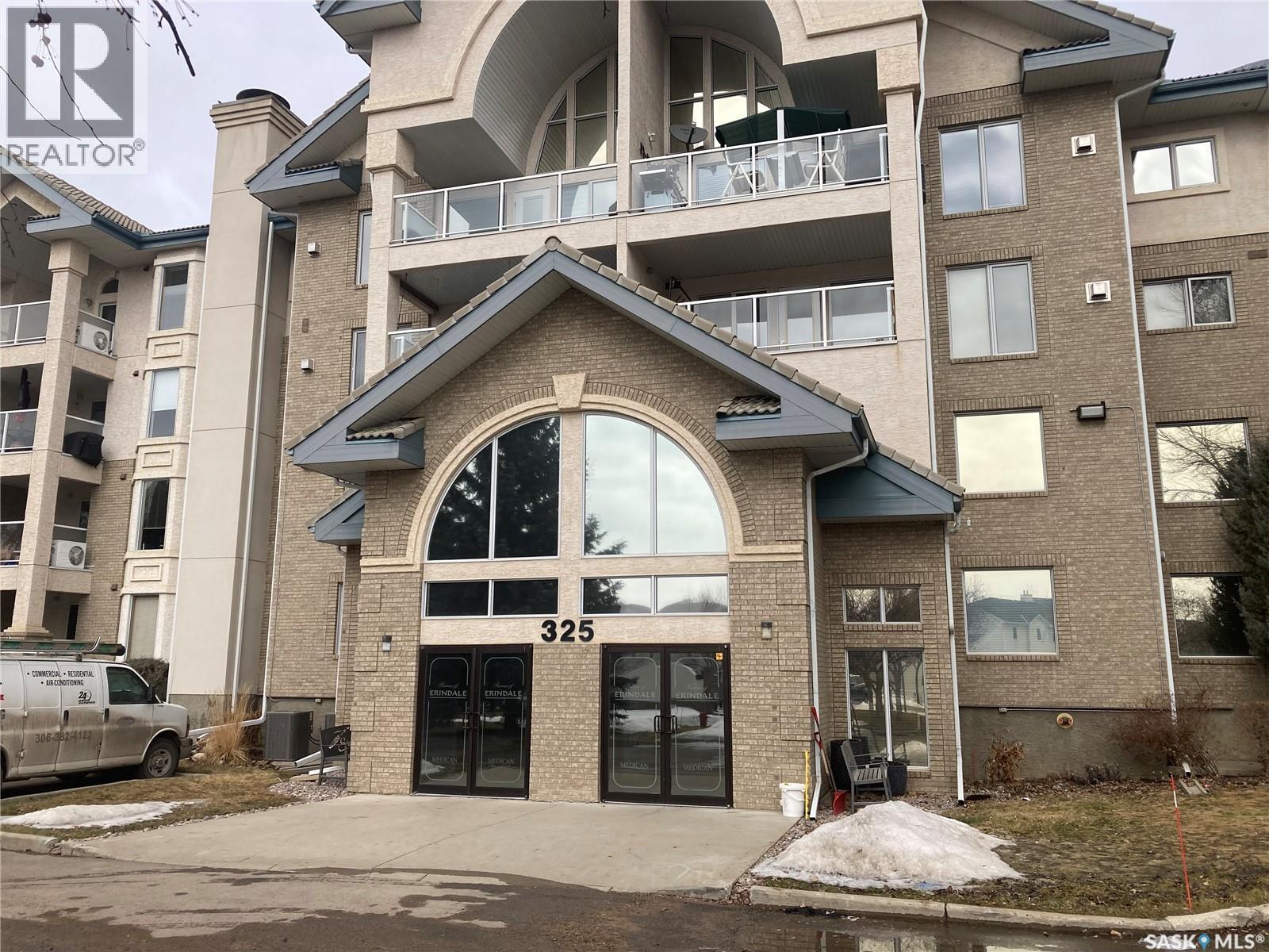 329-325 Keevil Crescent, Saskatoon, SK, S7N4R8