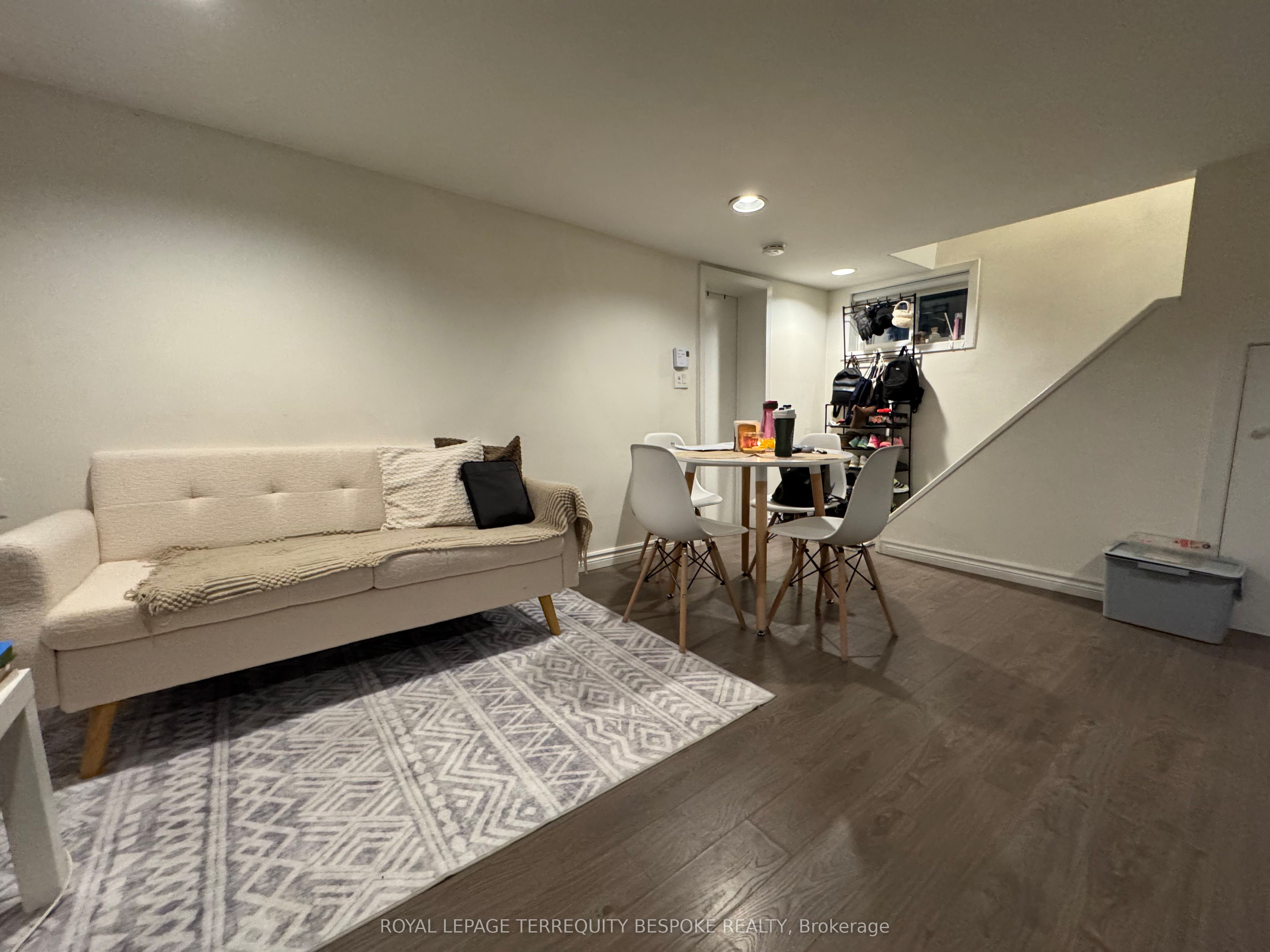 Additional image 4 of #1 lower-279 Lauder Avenue, Toronto, ON, M6E 3H5