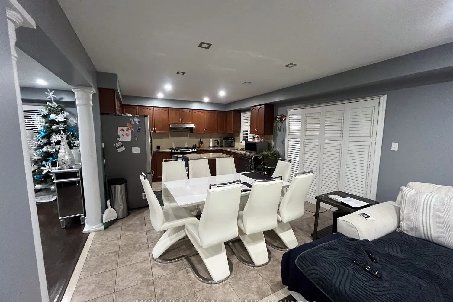 Additional image 13 of 117 Crown Victoria Drive