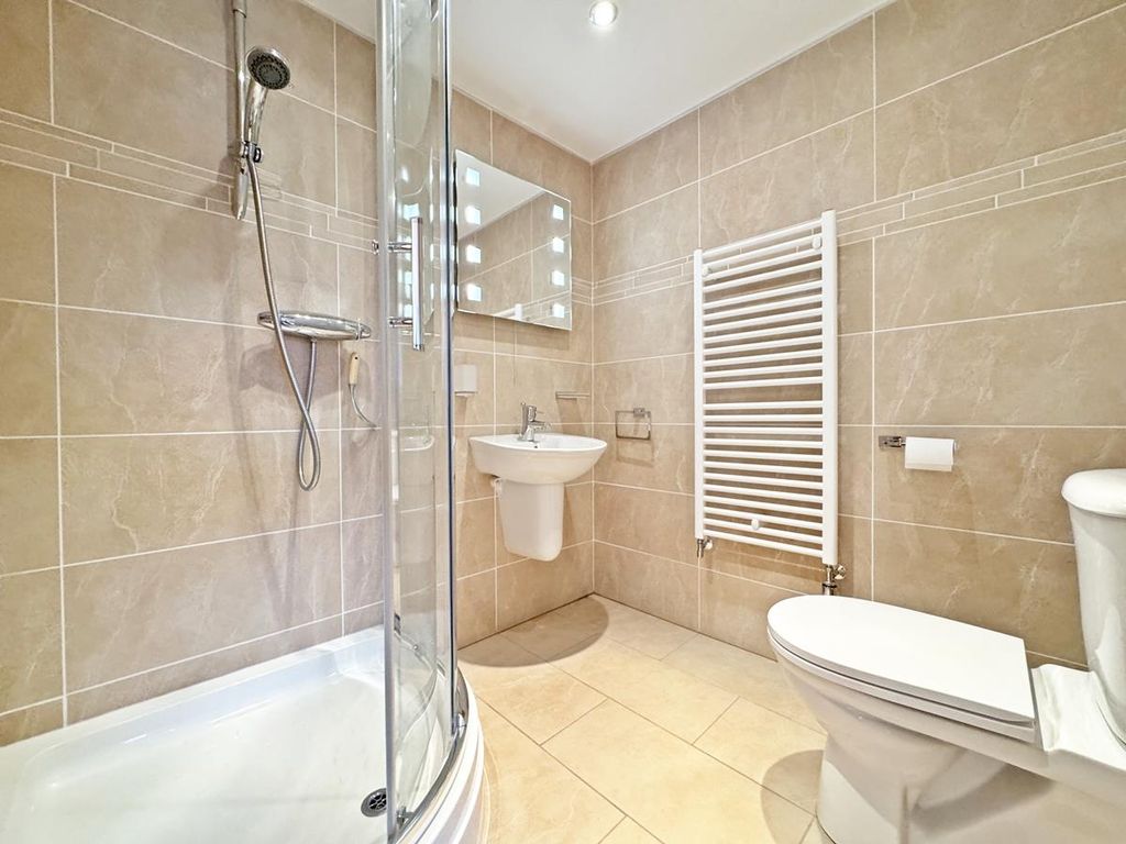Additional image 31 of 3 bed flat for saleApartment 6, The Net Loft, East Quay, Peel IM5