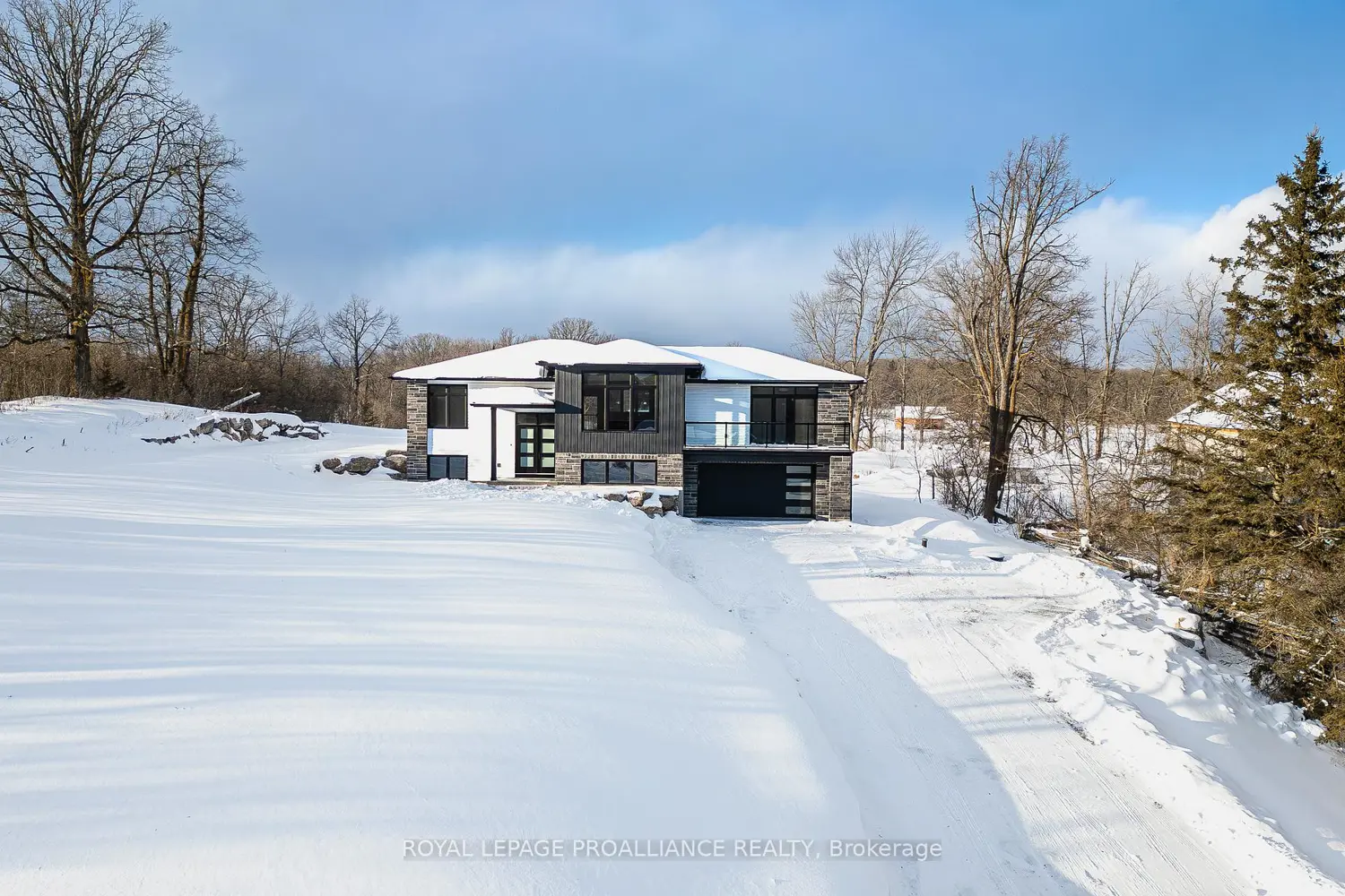 2778 Springbrook Road photo 3