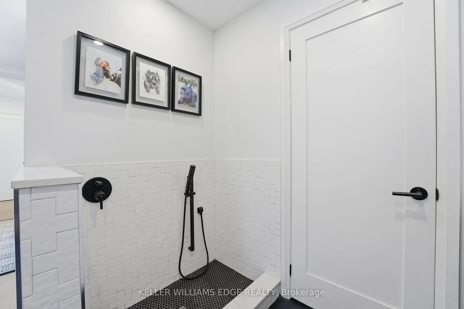 Additional image 4 of 1316 Dundas Street