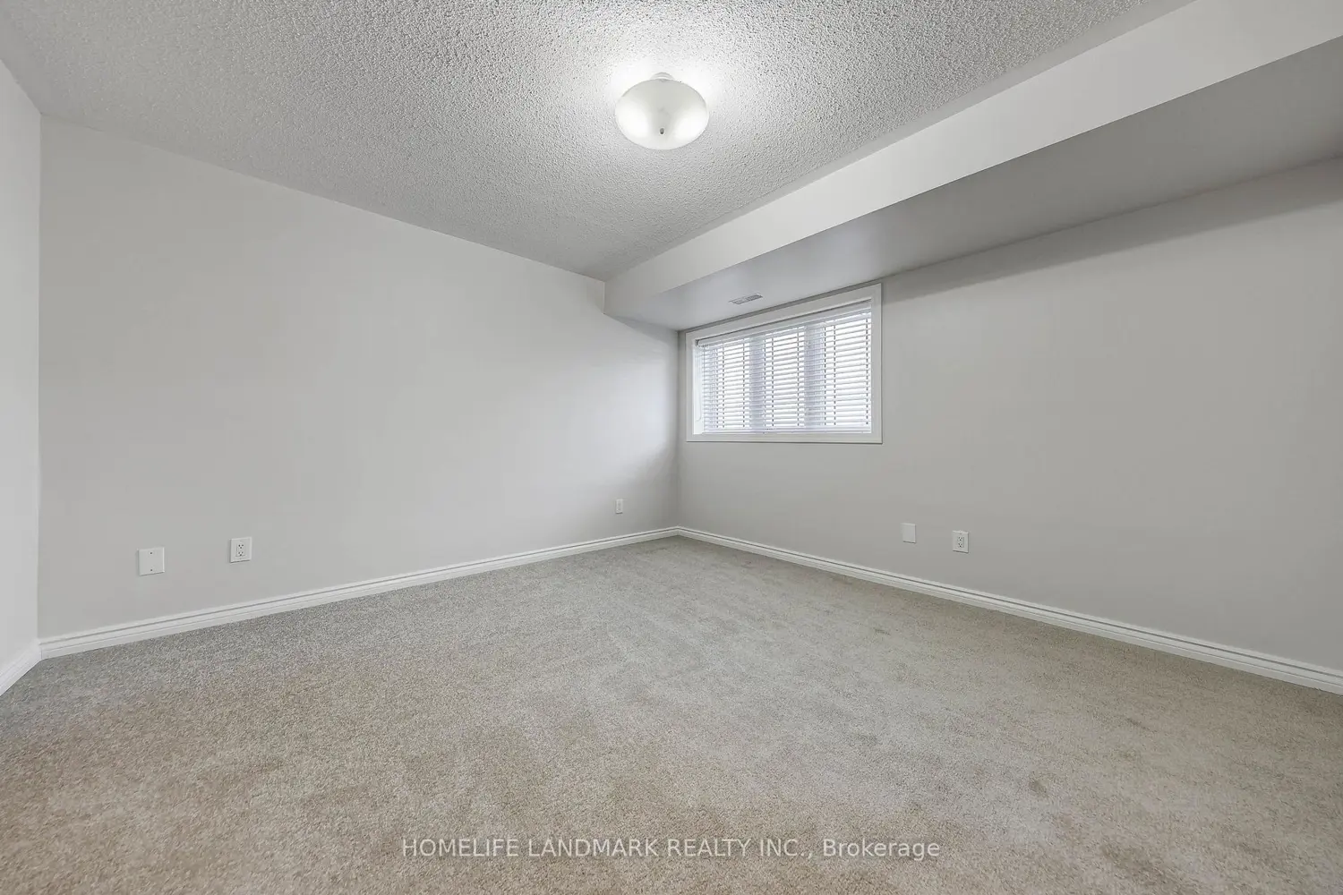 Additional image 16 of 118 Finch Avenue 19