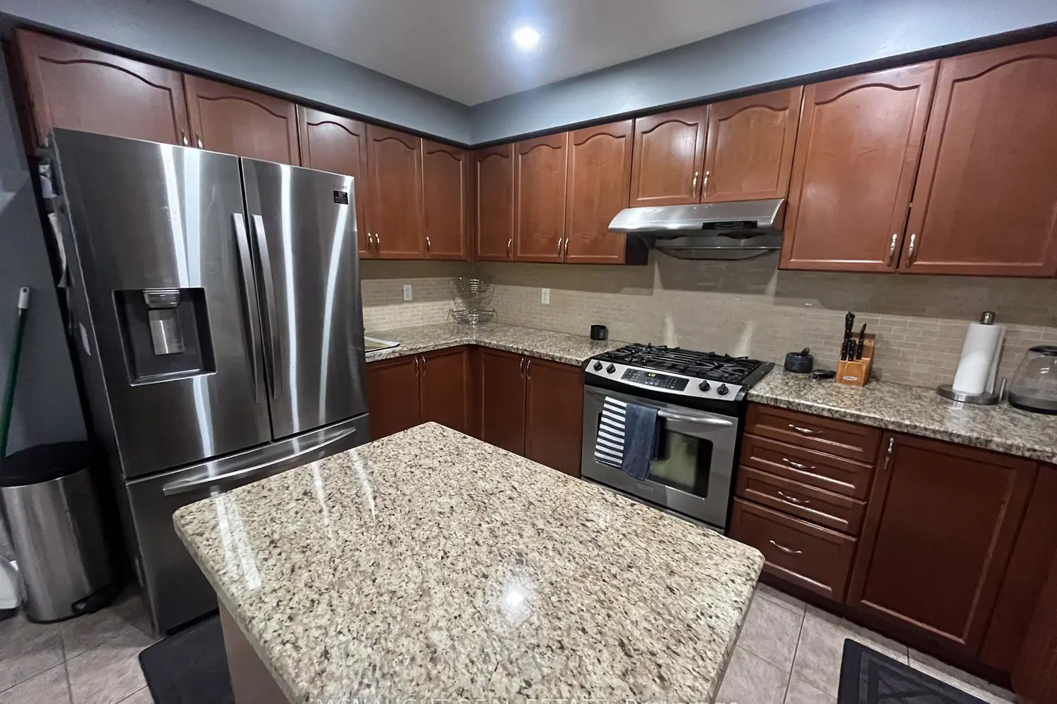 Additional image 11 of 117 Crown Victoria Drive