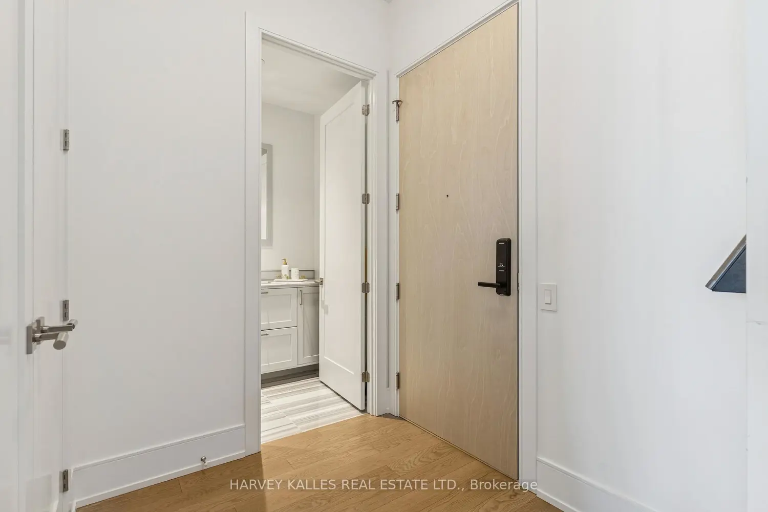 Additional image 4 of 155 Merchants Wharf Avenue 701