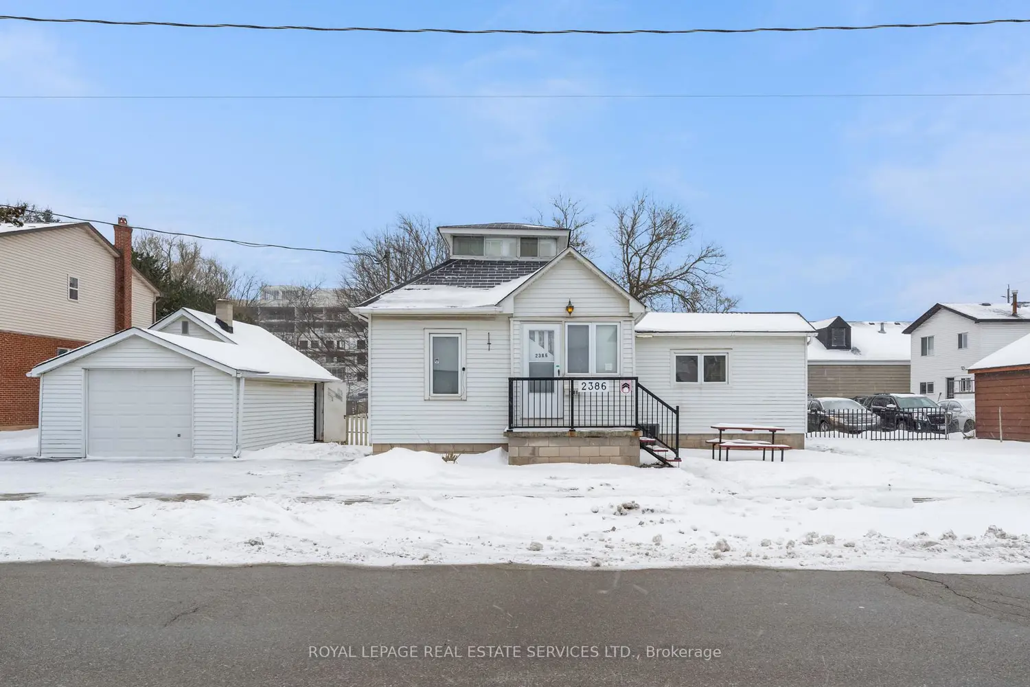 Additional image 9 of 2386 Sovereign Street