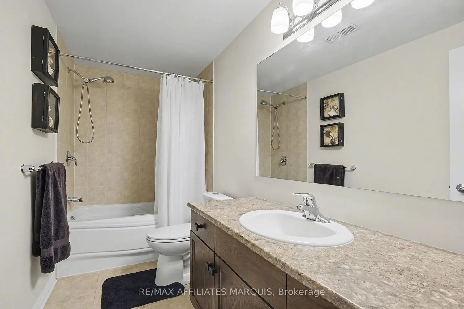 Additional image 14 of 171 Royal Landing Gate