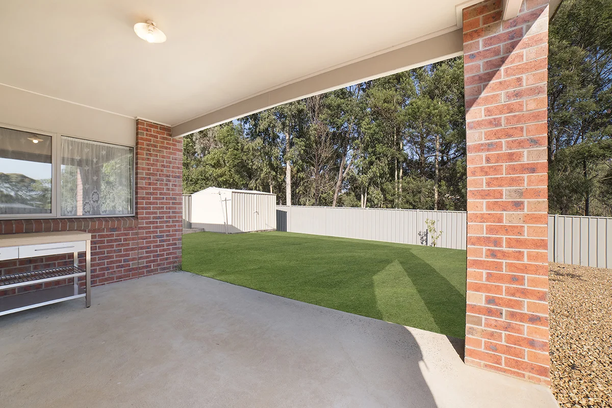 Additional image 12 of 7 School Court, Hamilton VIC 3300