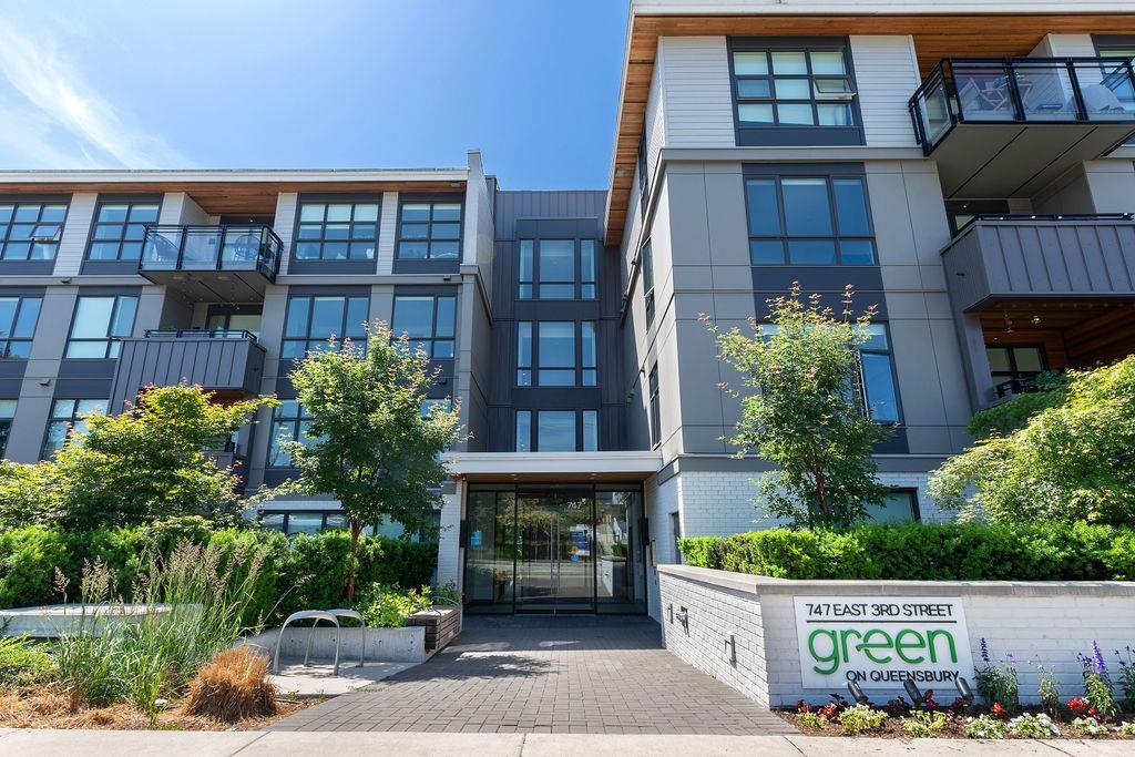 309-747 3rd Street E, North Vancouver, BC, V7L 1G8