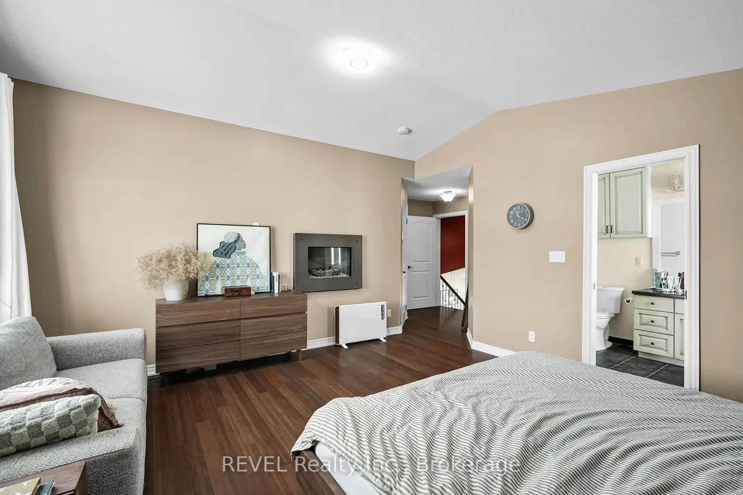 Additional image 14 of 9069 Tapestry Court