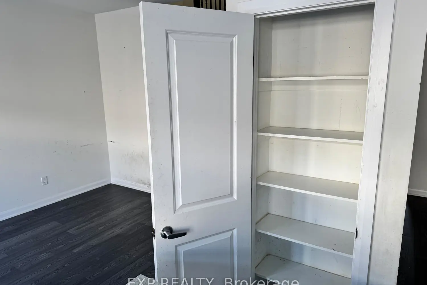 Additional image 9 of 2063 Caltra Crescent