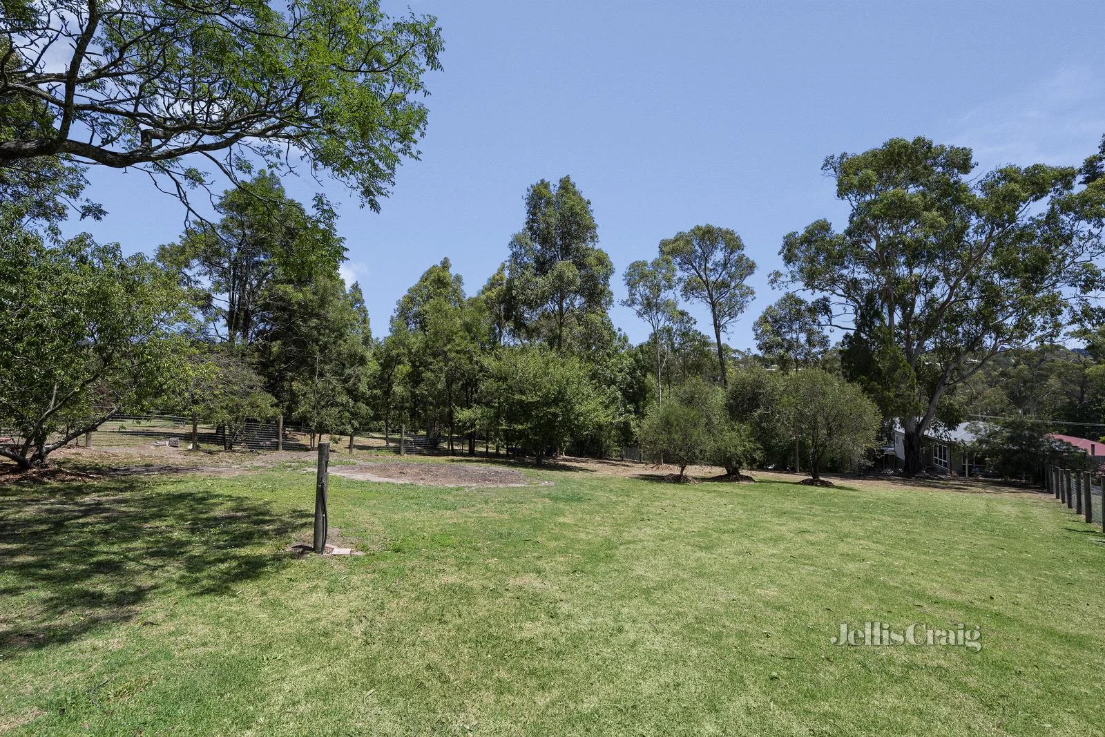 Additional image 16 of 17 School Road, Seville VIC 3139