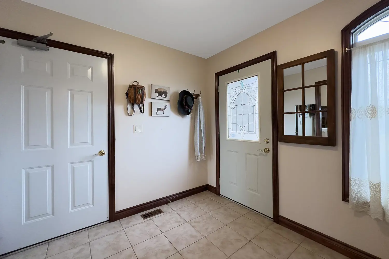 Additional image 7 of 4734 Lakeside Lane