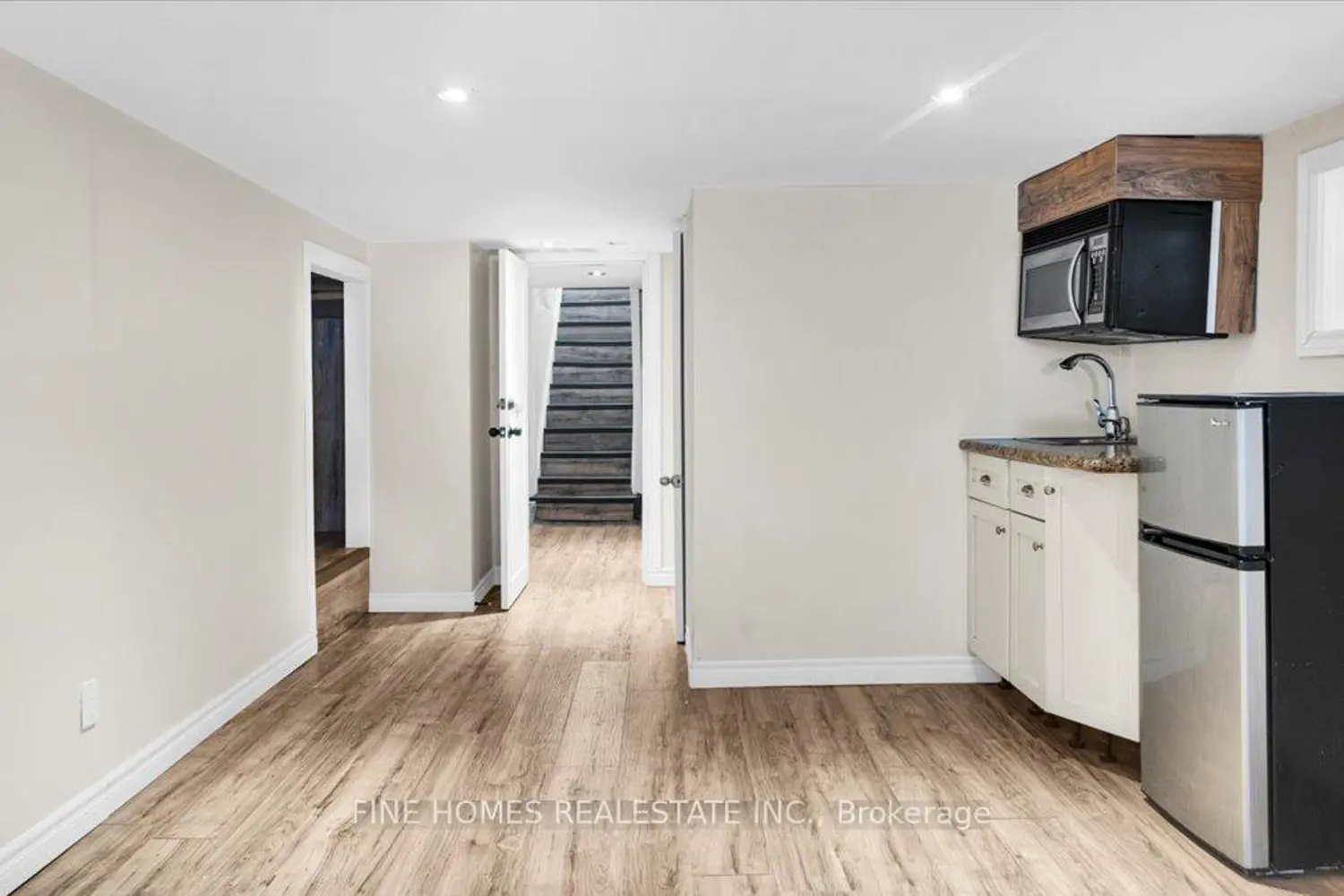 Additional image 16 of 70 Dunraven Drive