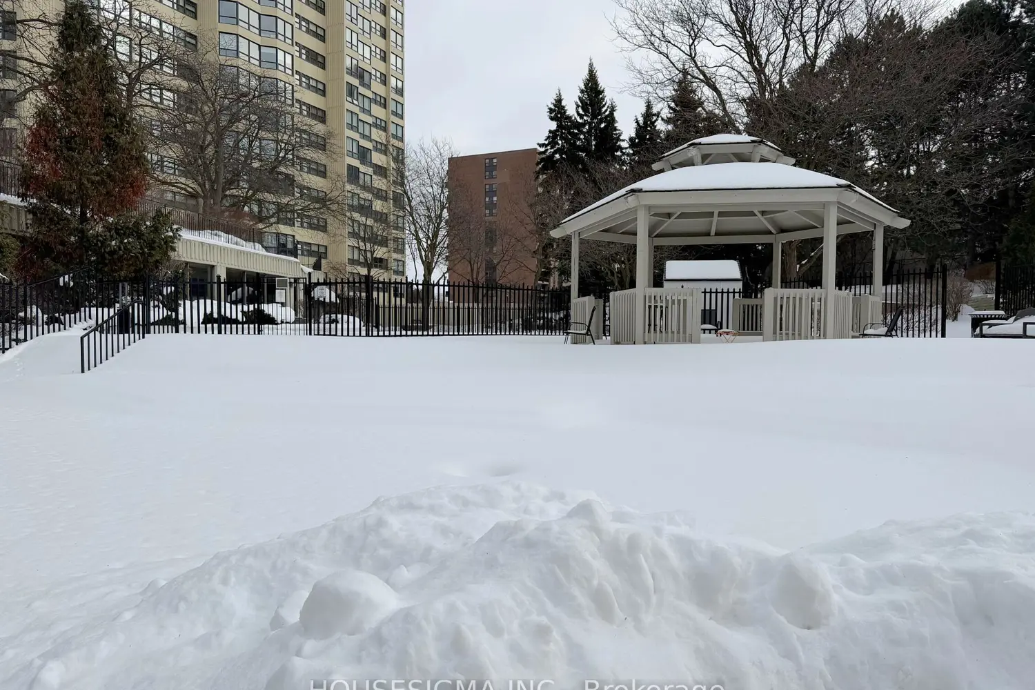 Additional image 18 of 8 Lisa Street 1103