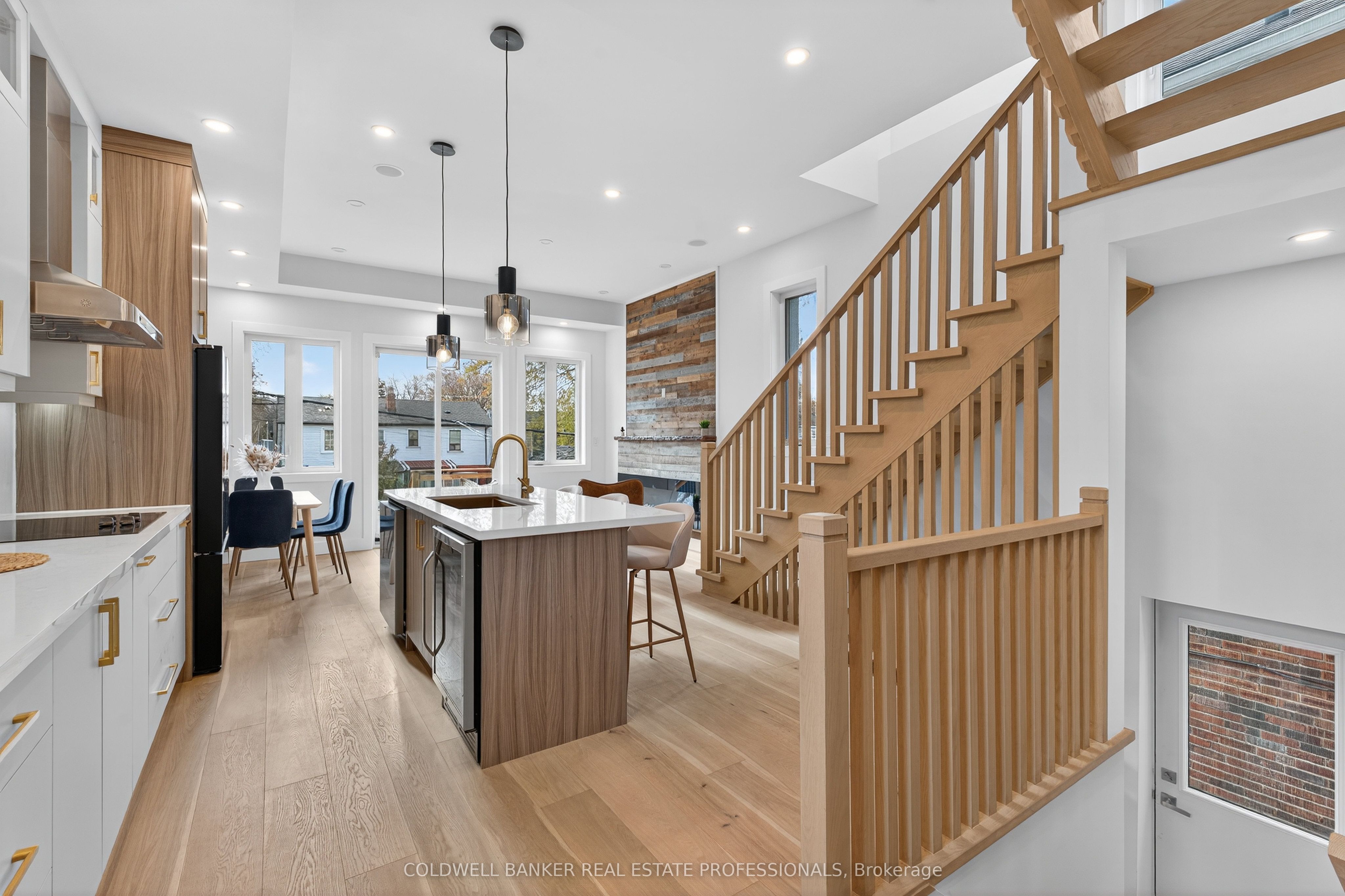 Additional image 6 of 223 Queensdale Avenue, Toronto, ON, M4C 2B1