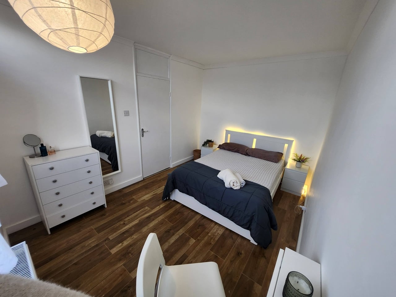 Additional image 4 of 3 Bed Flat, Beadnell Court, E1, N1 7GU