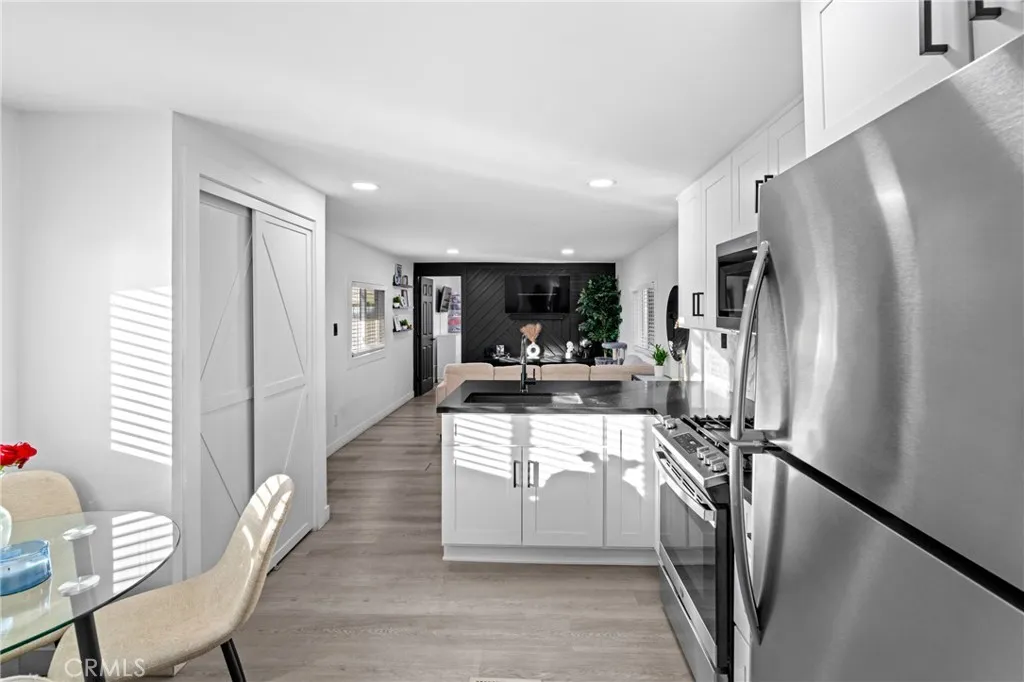 Additional image 17 of 3825 Crestmore Rd Unit 3825, Riverside, CA 92509