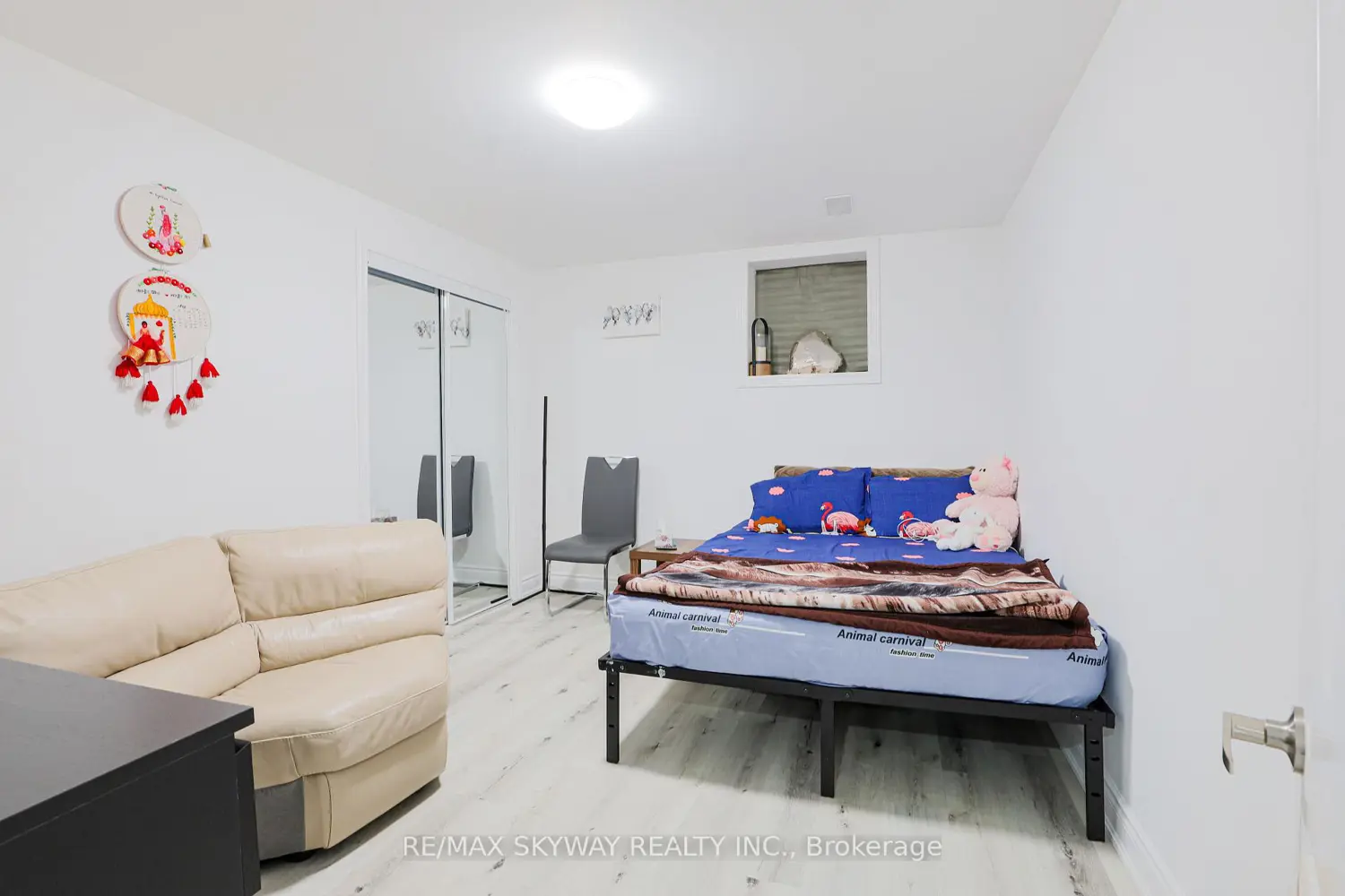 Additional image 10 of 379 Valleyway Drive