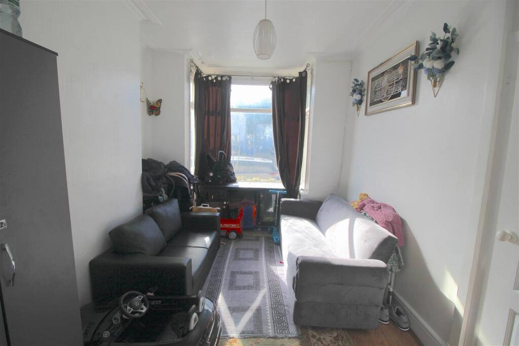 Additional image 3 of Waterloo Road, Yardley, Birmingham