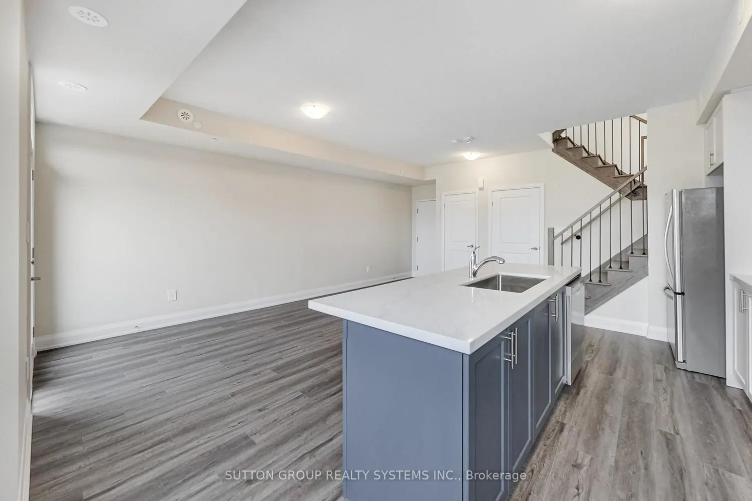 Additional image 7 of 1577 Rose Way 103