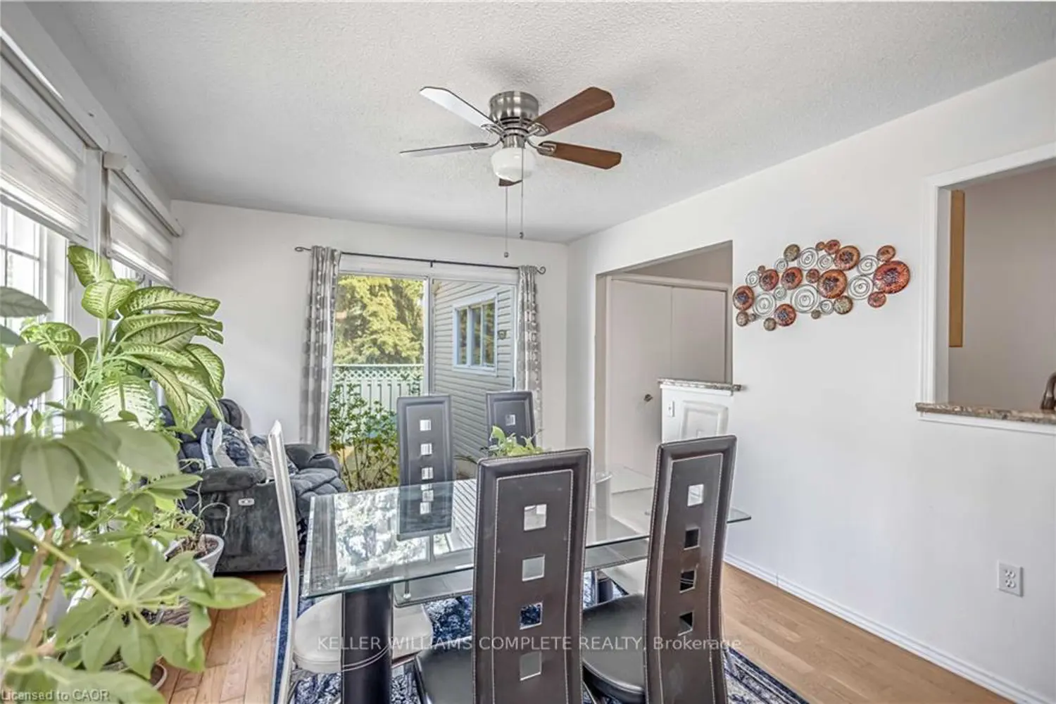 Additional image 9 of 375 Silverbirch Boulevard