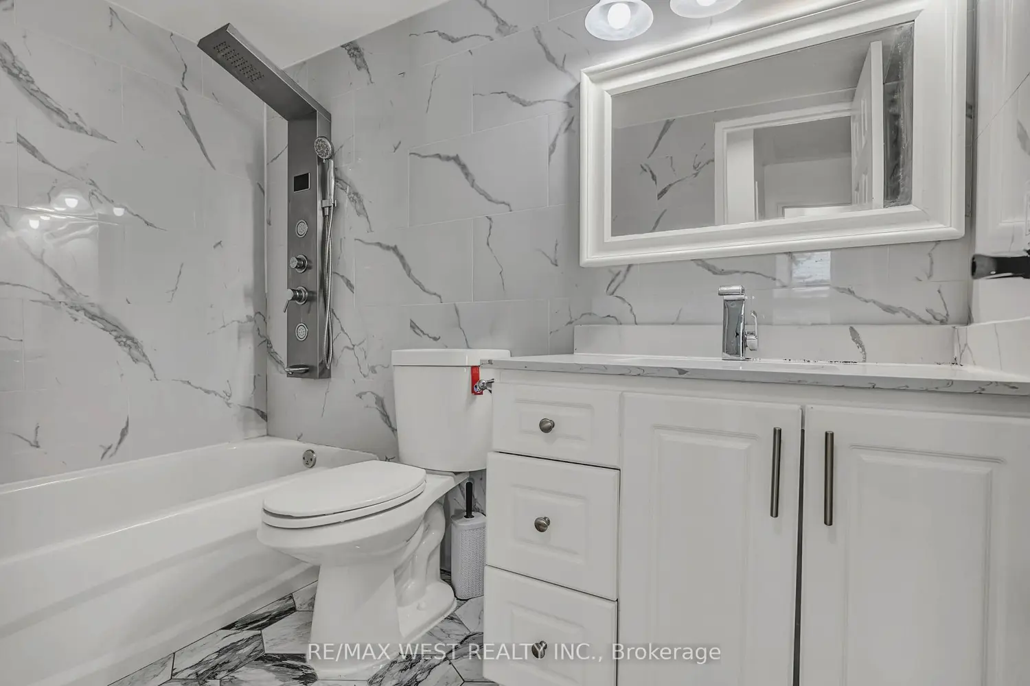 Additional image 16 of 2825 Islington Avenue