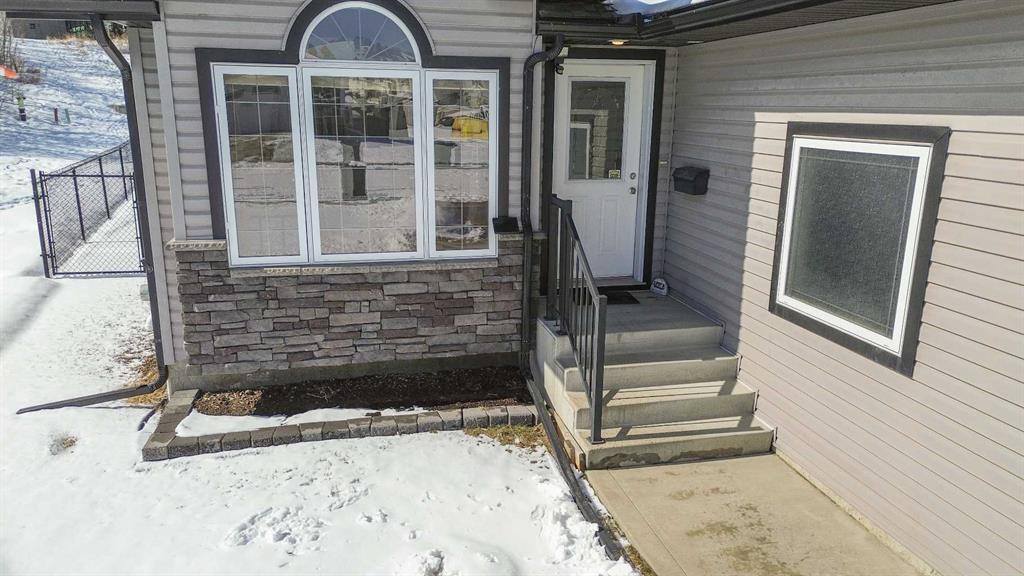 Additional image 3 of 5543 52 Avenue Close, Innisfail, AB, T4G 0A1