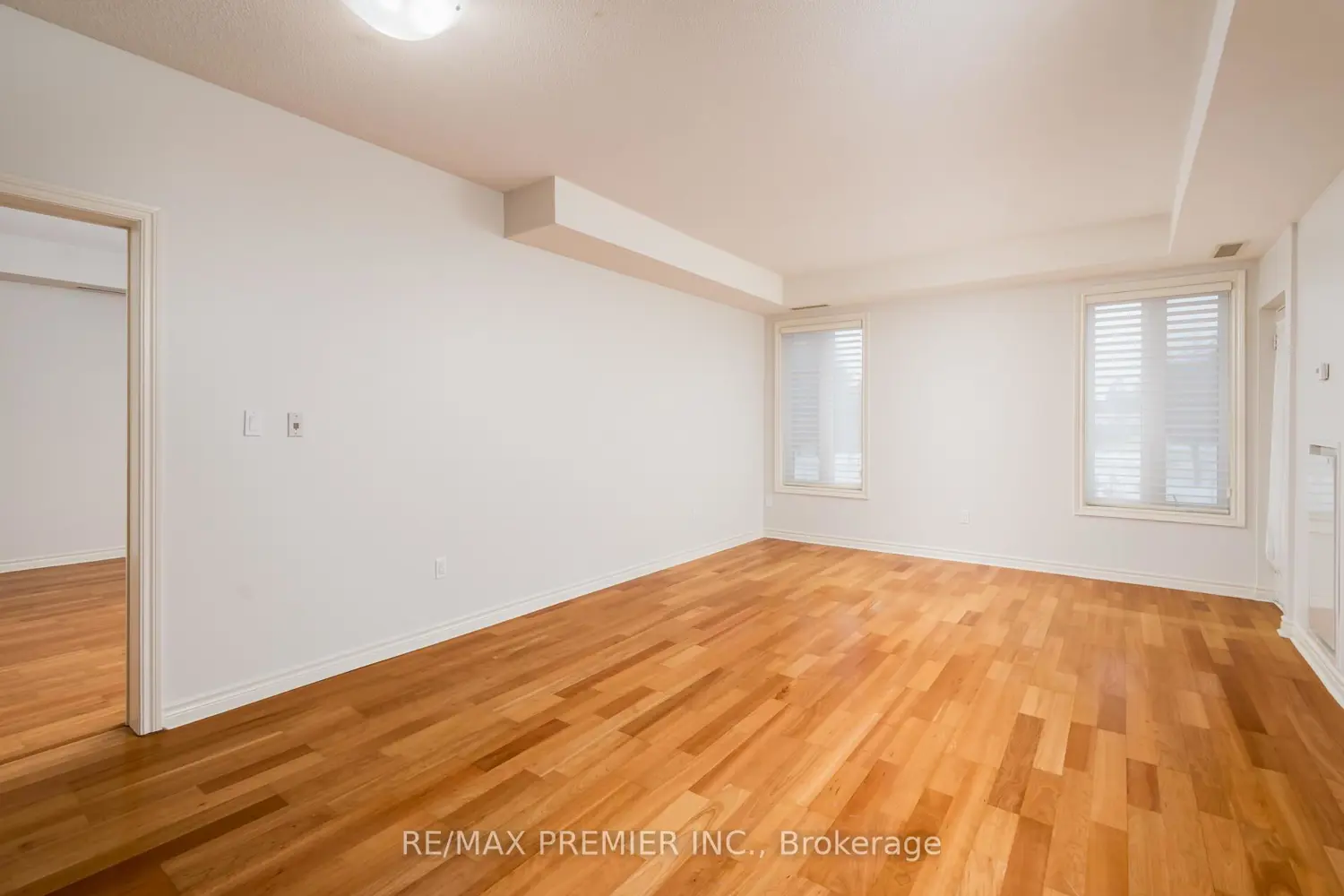 Additional image 8 of 4620 Highway 7 206