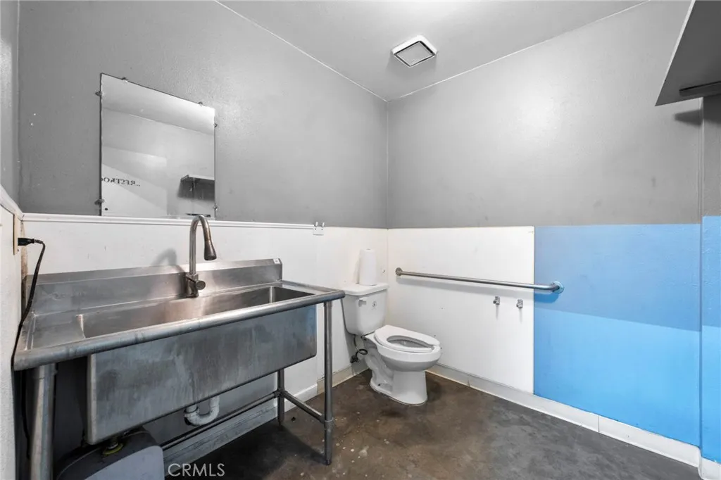 Additional image 92 of 1033 W 3rd Street, San Bernardino, CA 92410