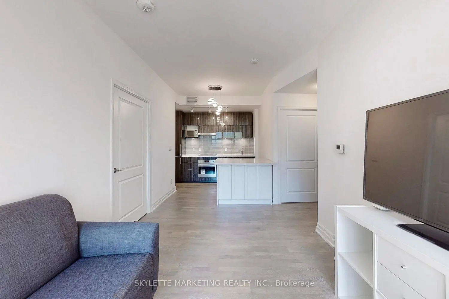 Additional image 3 of 10 Rouge Valley Drive 529A