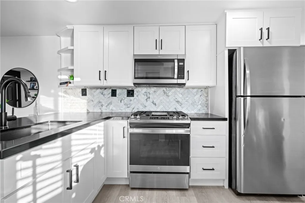 Additional image 44 of 3825 Crestmore Rd Unit 3825, Riverside, CA 92509