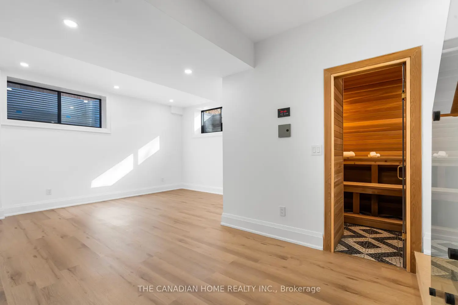 Additional image 20 of 499 Rebecca Street