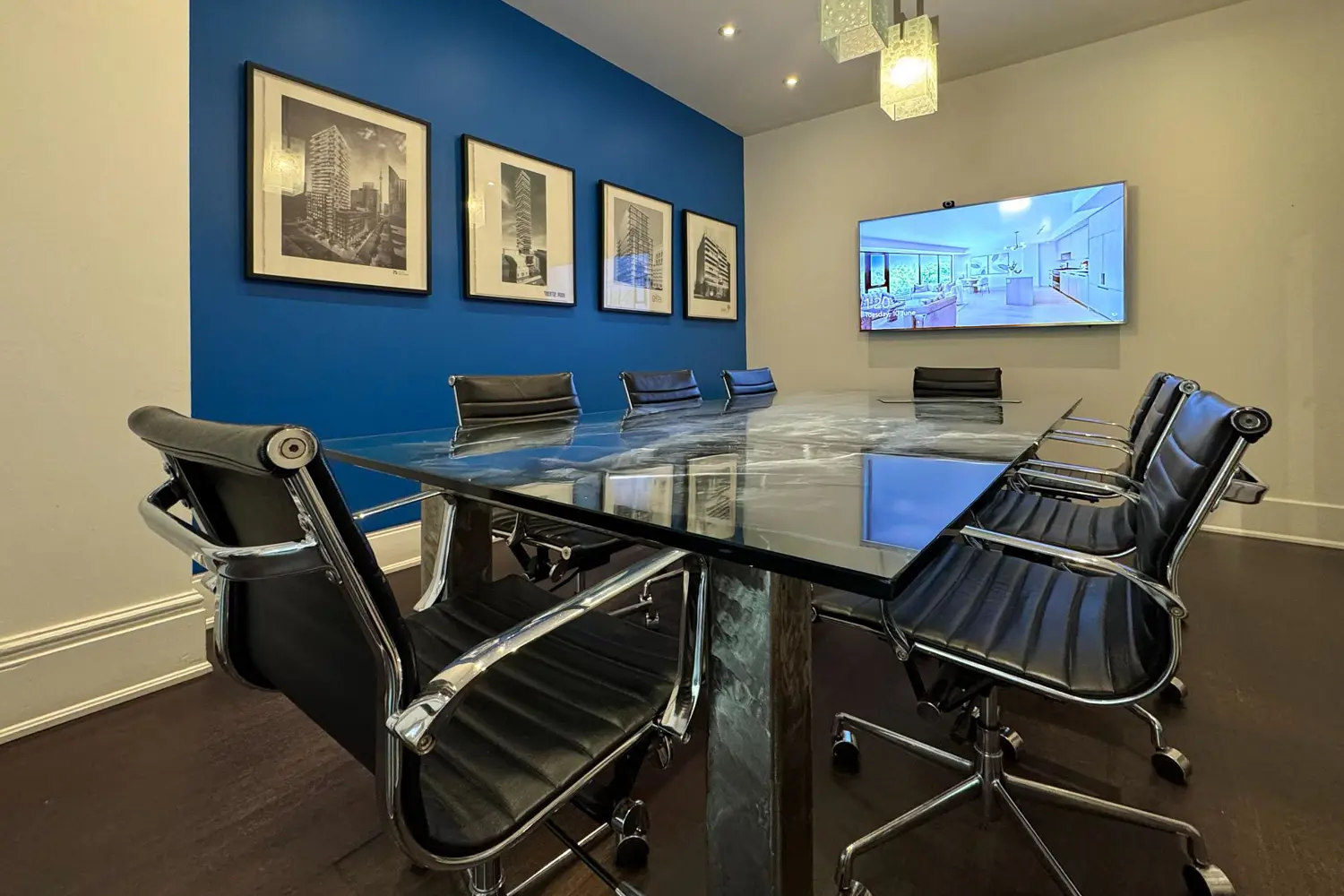 Additional image 2 of 540 Richmond Street