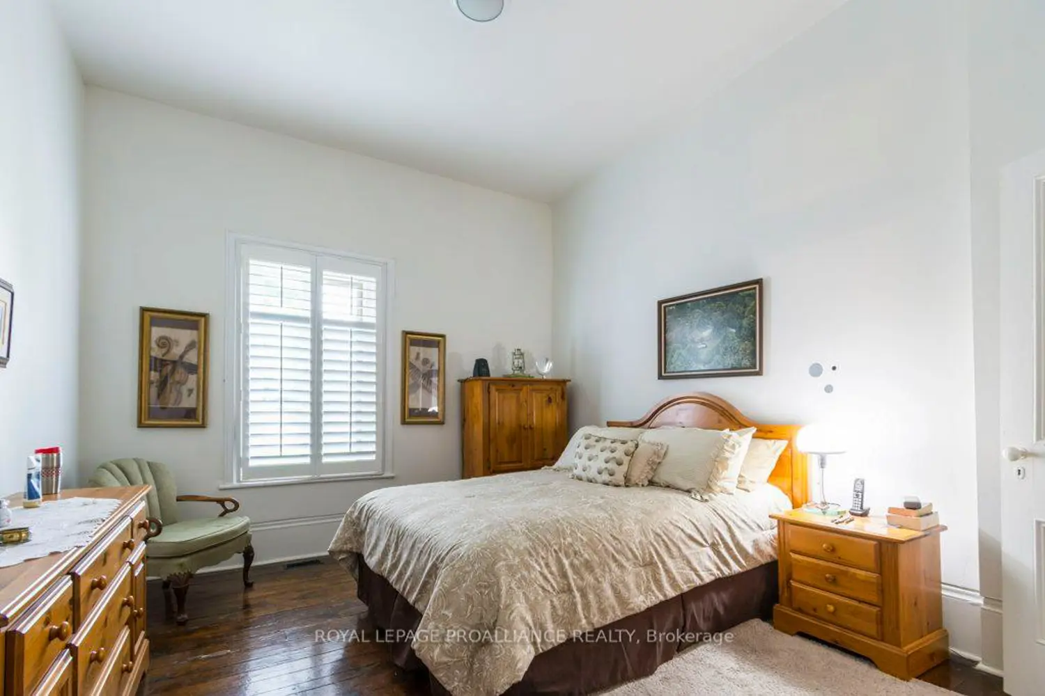 Additional image 10 of 233 John Street 5