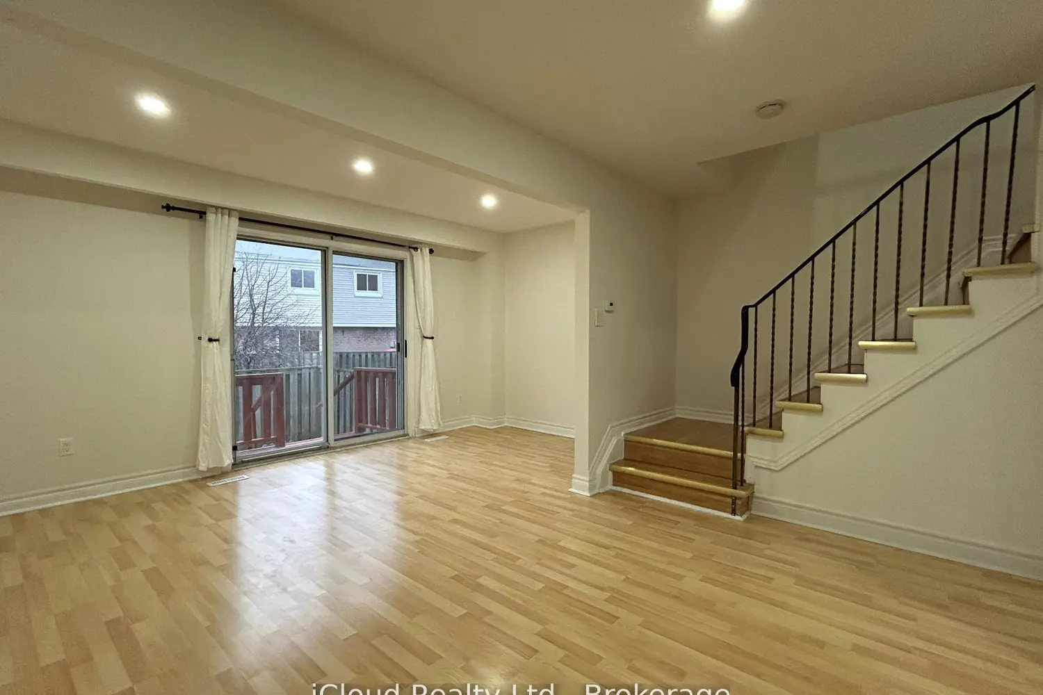 Additional image 7 of 400 Mississauga Valley Boulevard 88