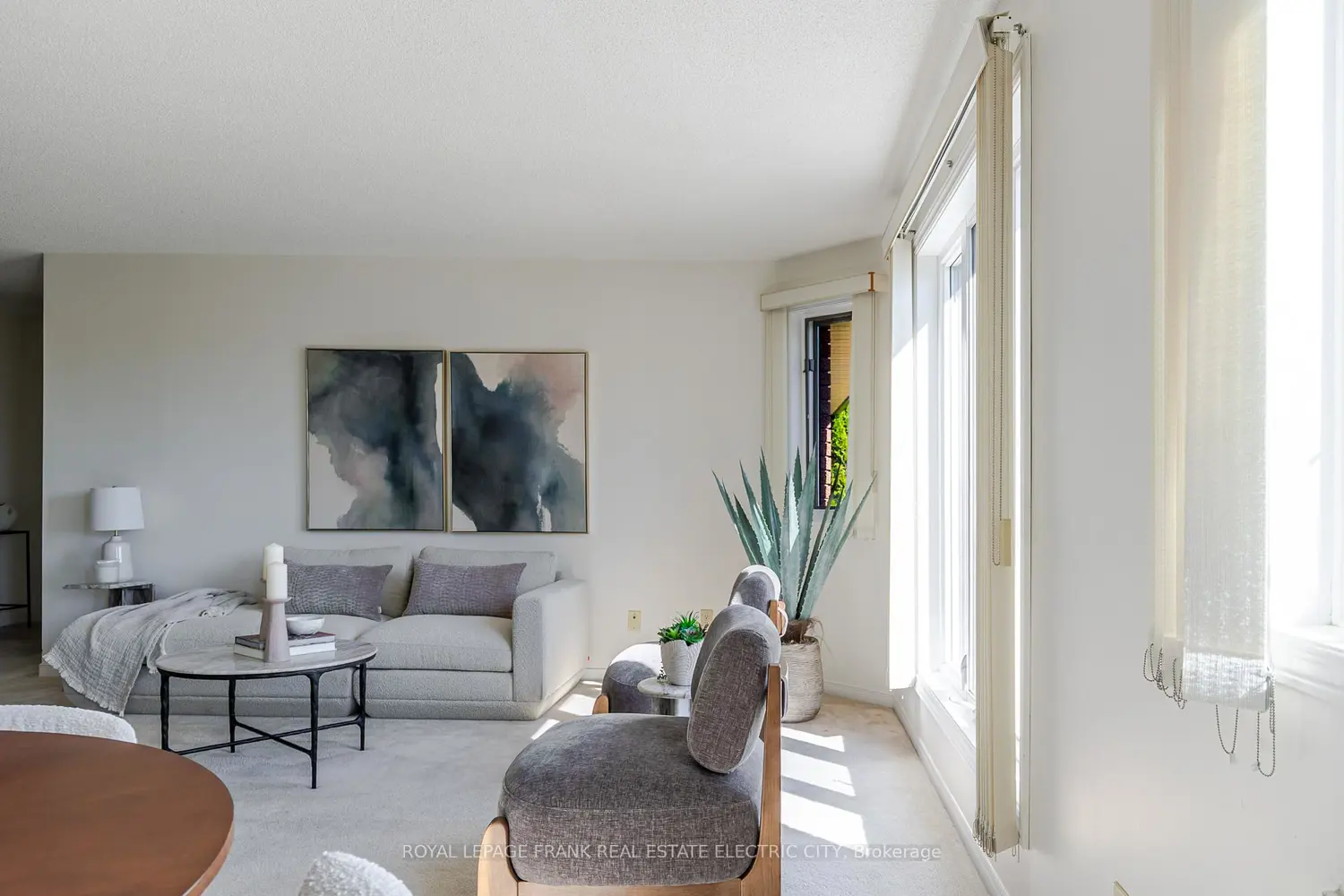 Additional image 6 of 36 Champlain Crescent 30