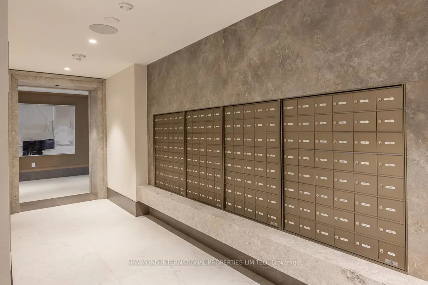 Additional image 7 of 399 Royal Orchard Boulevard Rph