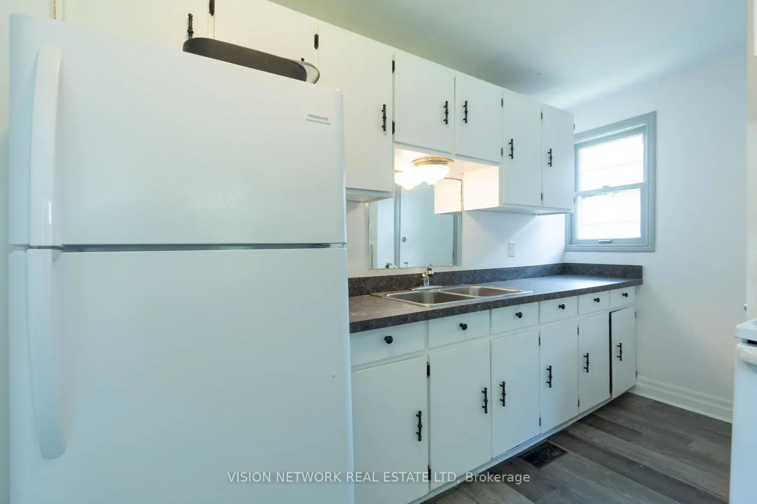 Additional image 10 of 35 Paddington Avenue