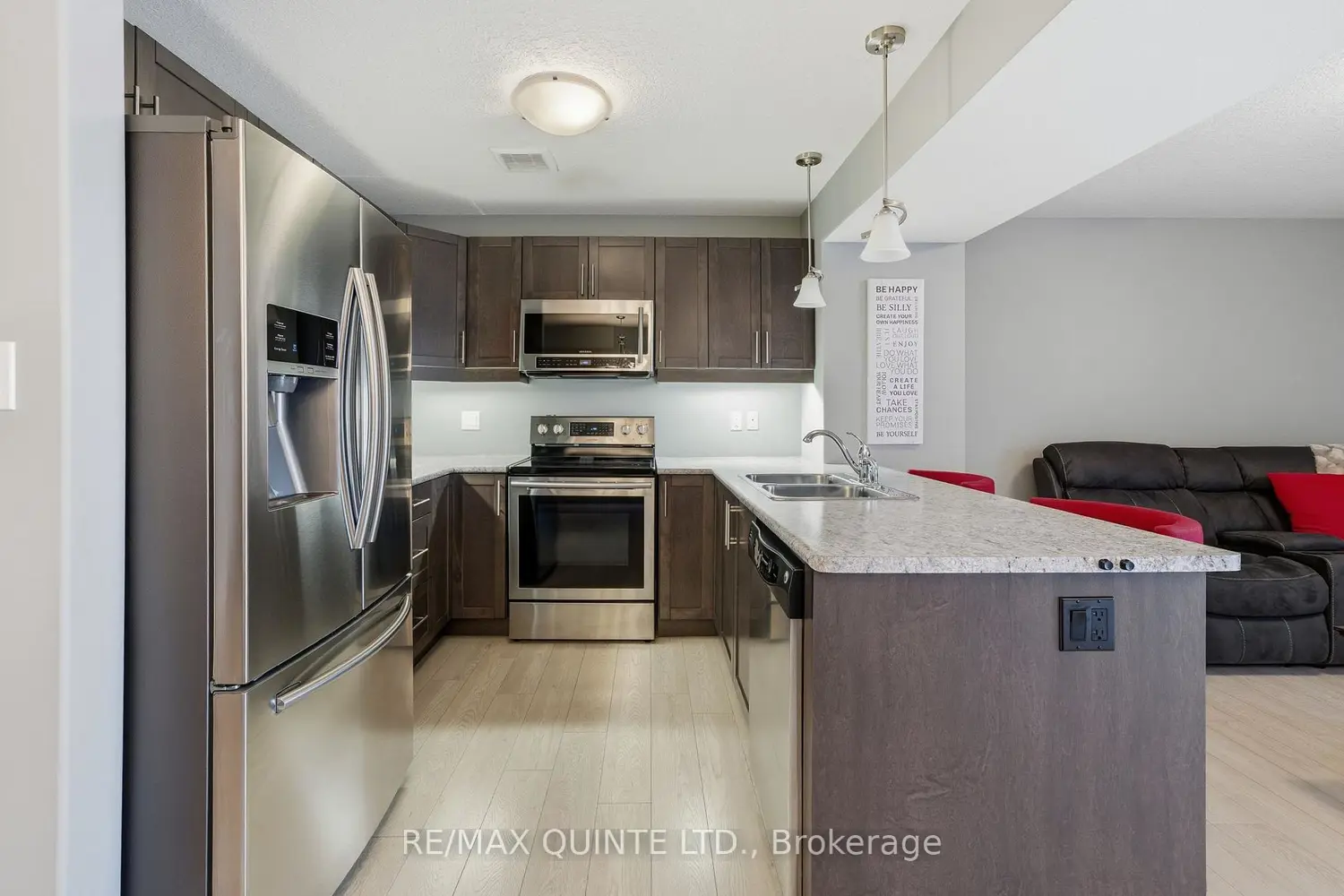 Additional image 7 of 54 Cortland Crescent