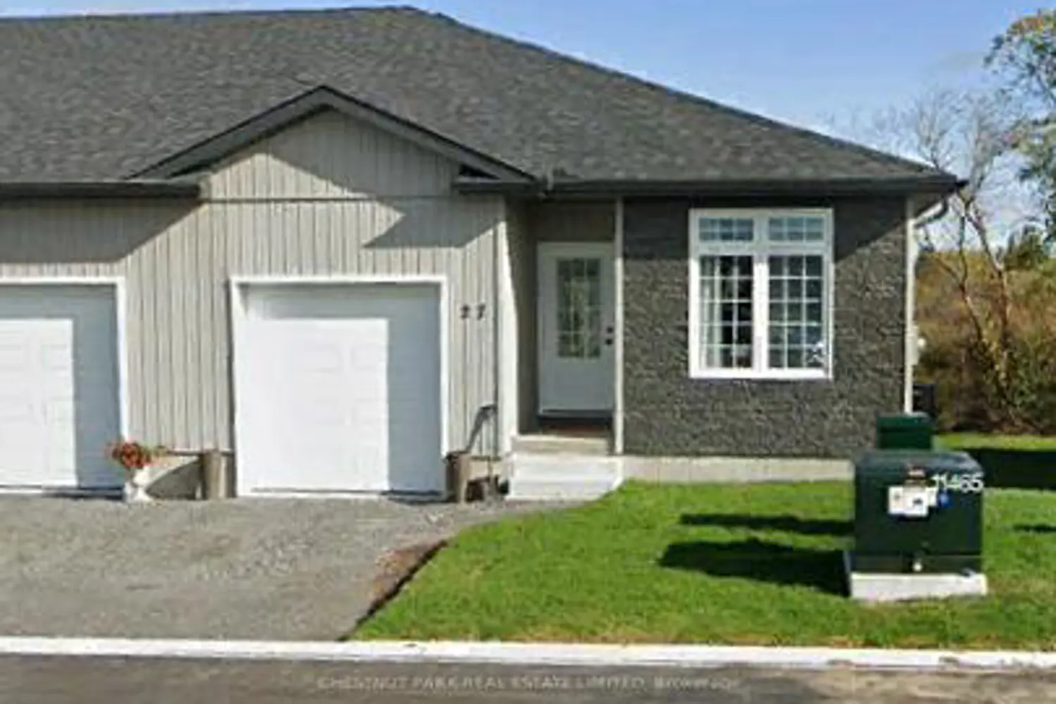 27 Dayton Court