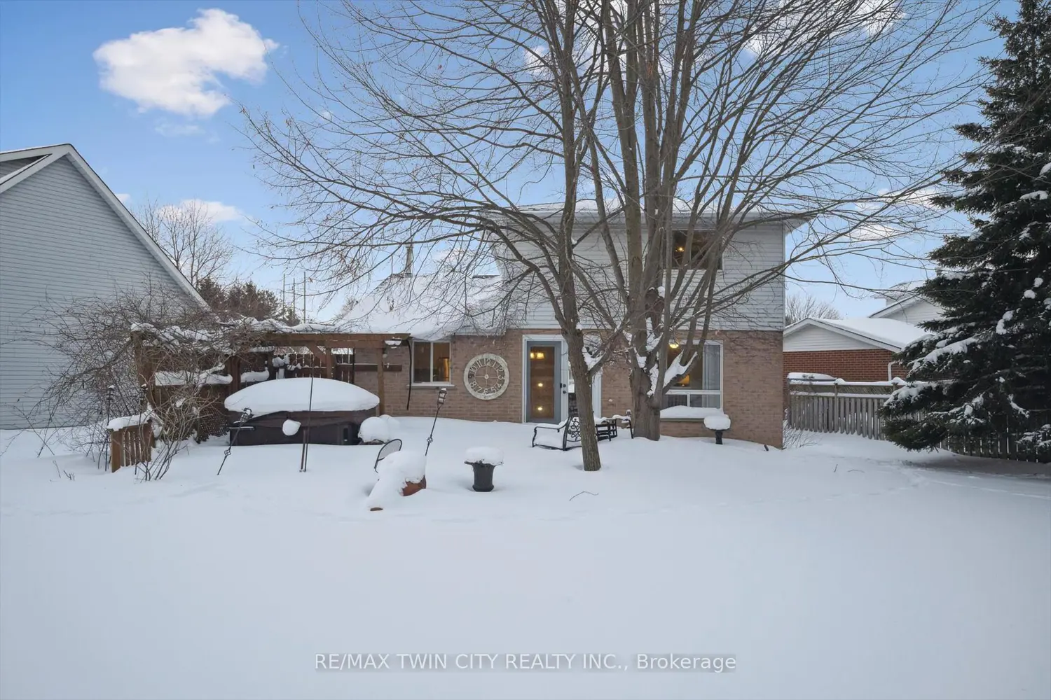 Additional image 17 of 98 Old Maple Lane