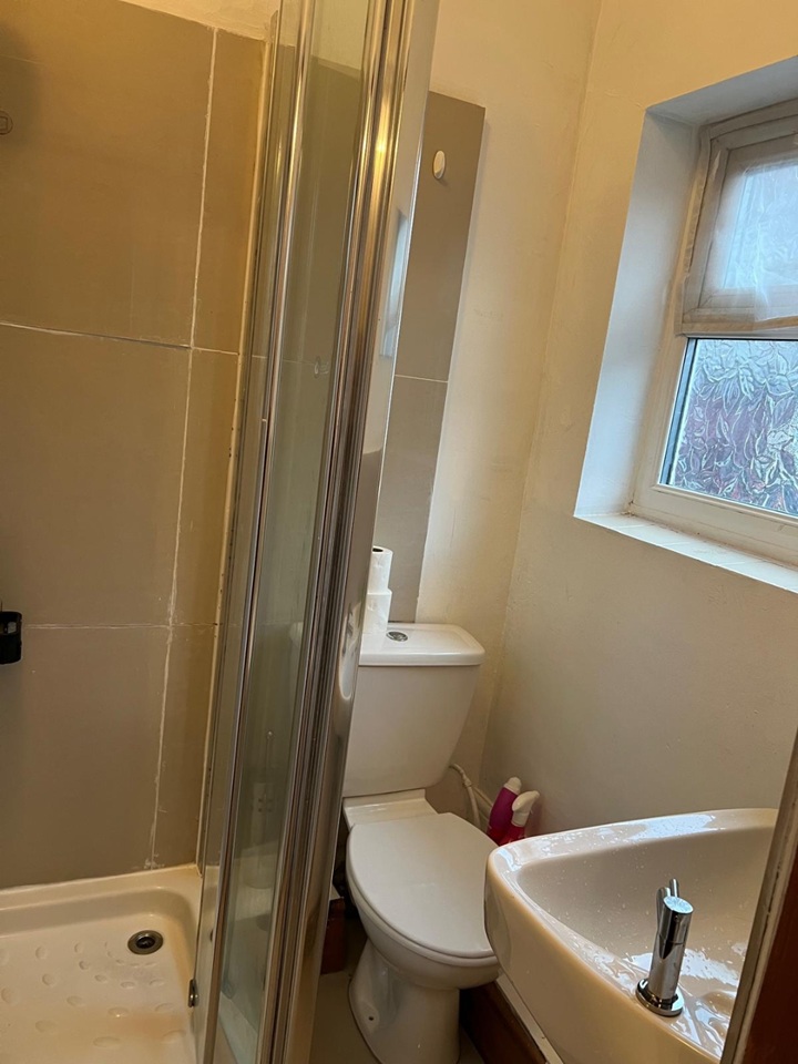 Additional image 4 of Studio Flat, Bristol Road, B5, N1 7GU