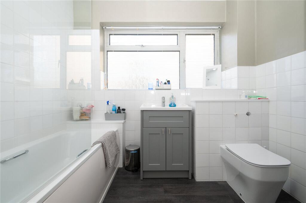 Additional image 7 of Avenue Road, St. Albans, Hertfordshire