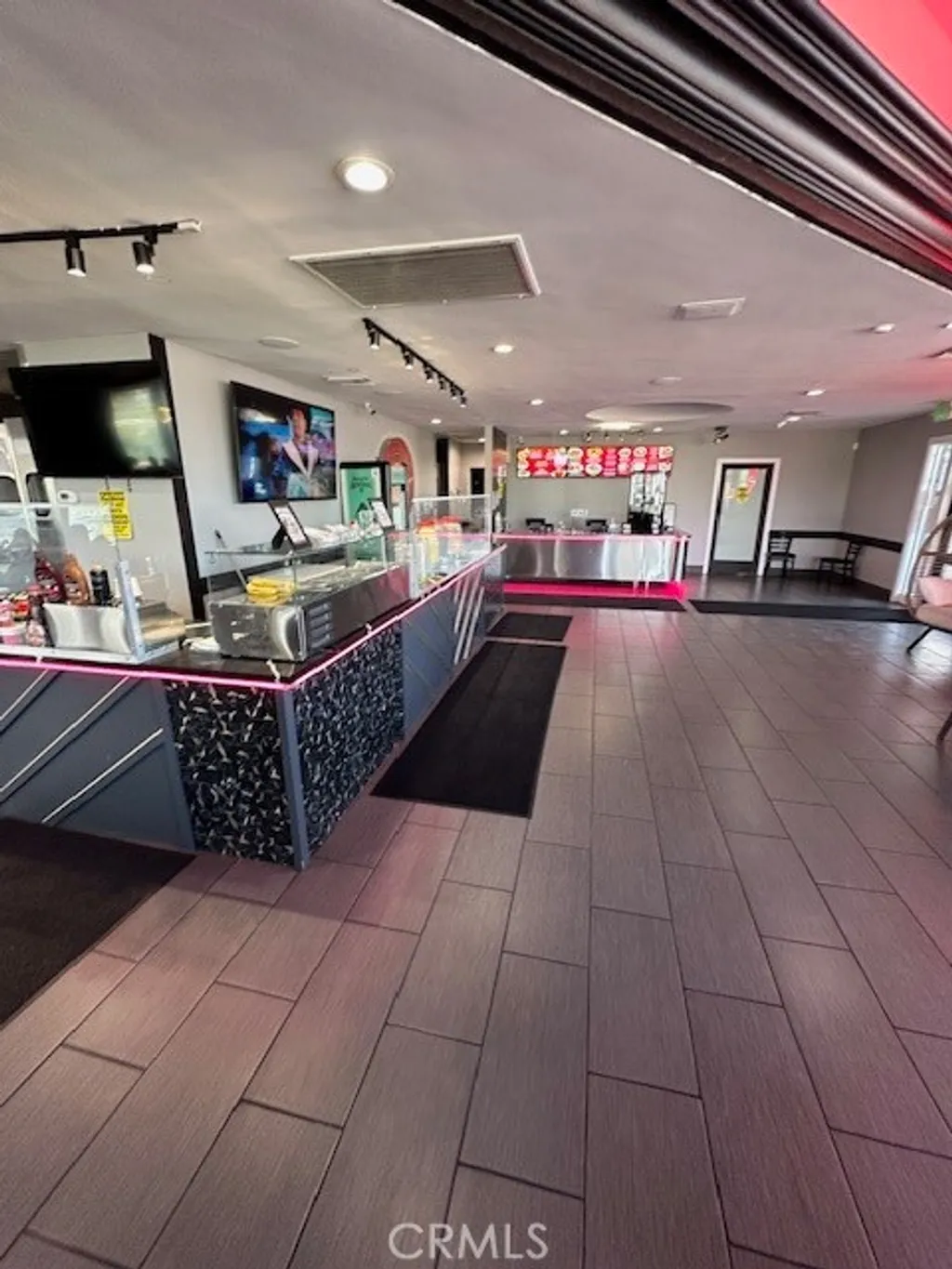 8800 Limonite Ave, Jurupa Valley, CA 92509