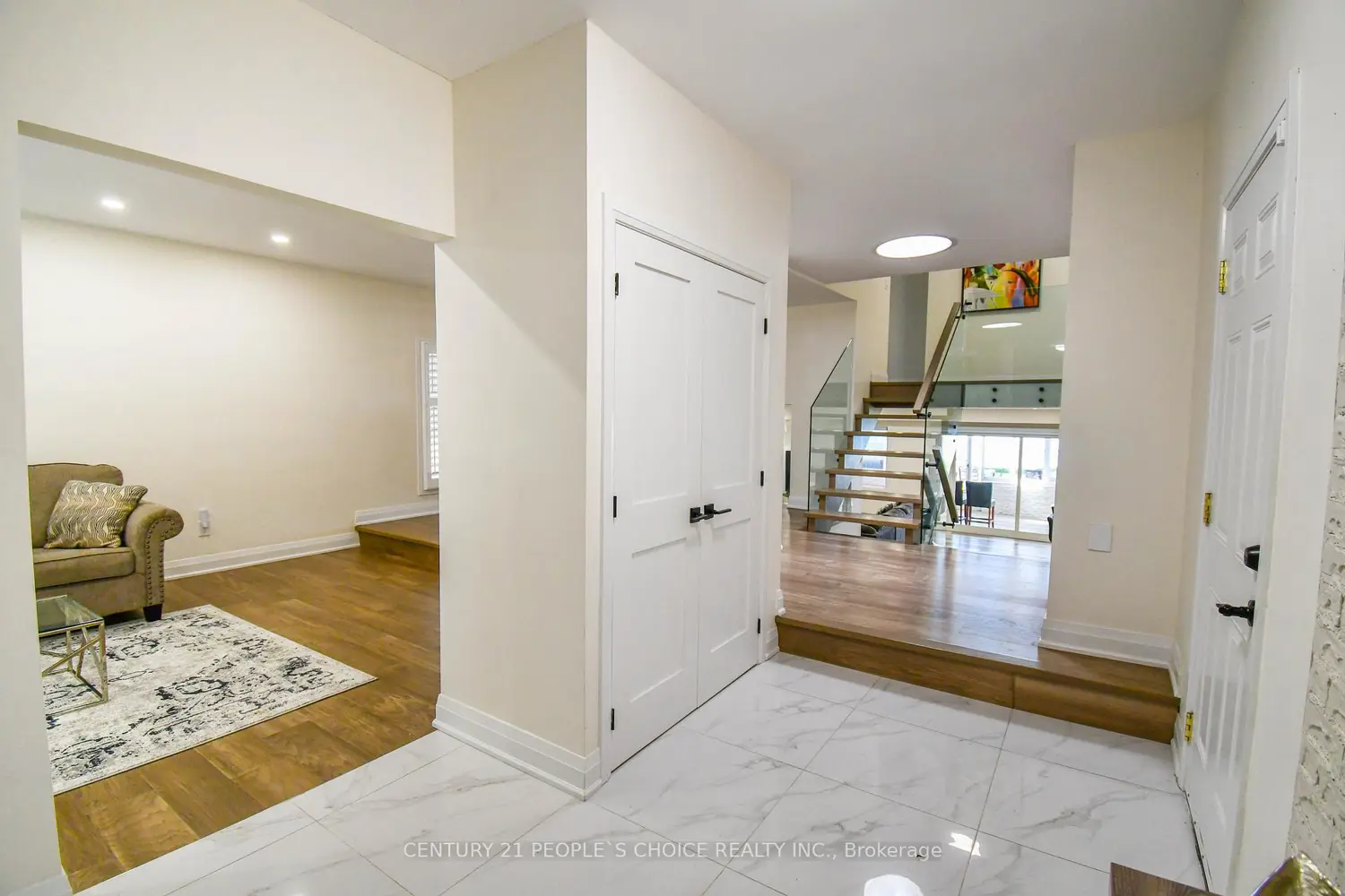 Additional image 4 of 694 Broadview Avenue