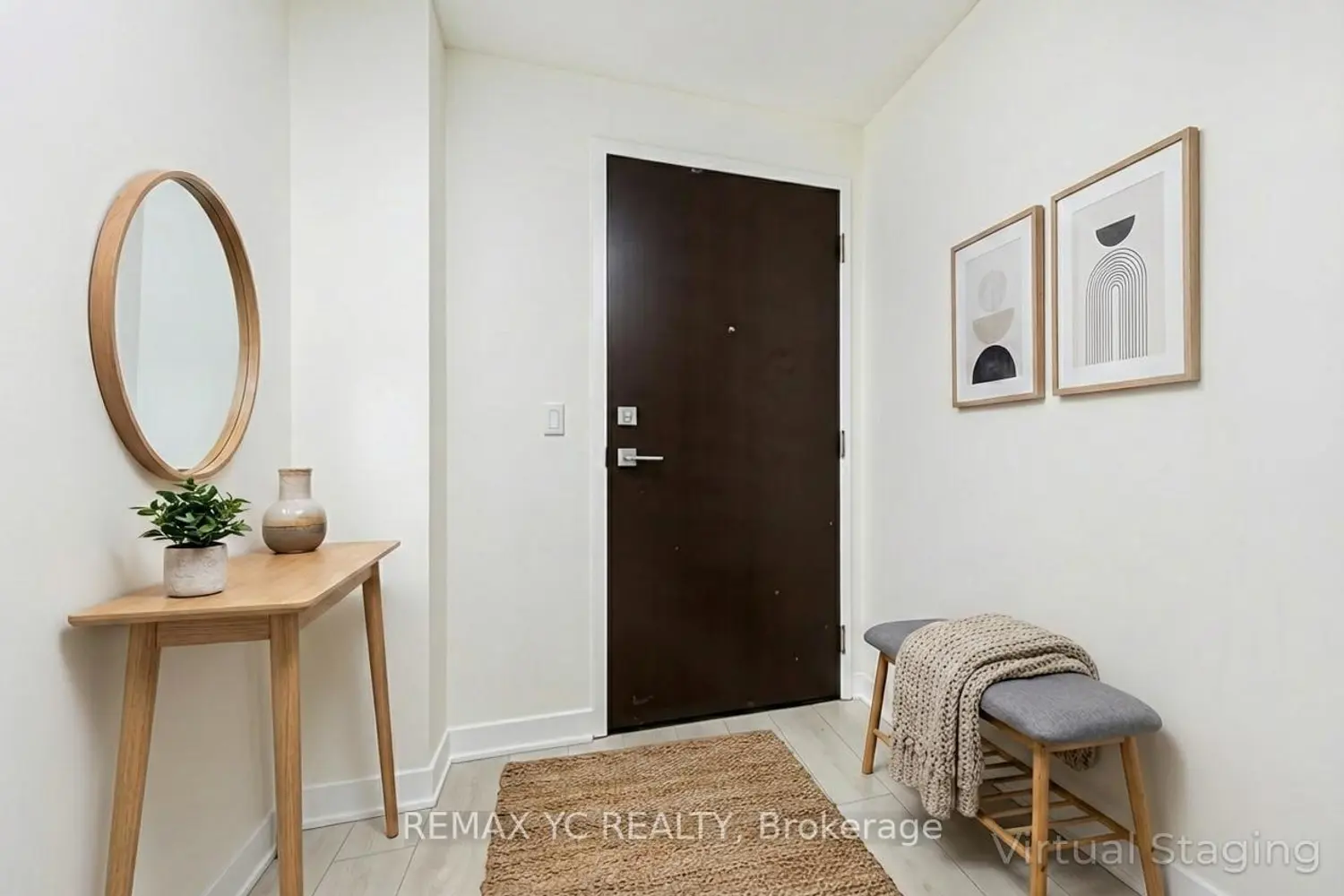 2221 Yonge Street 1111