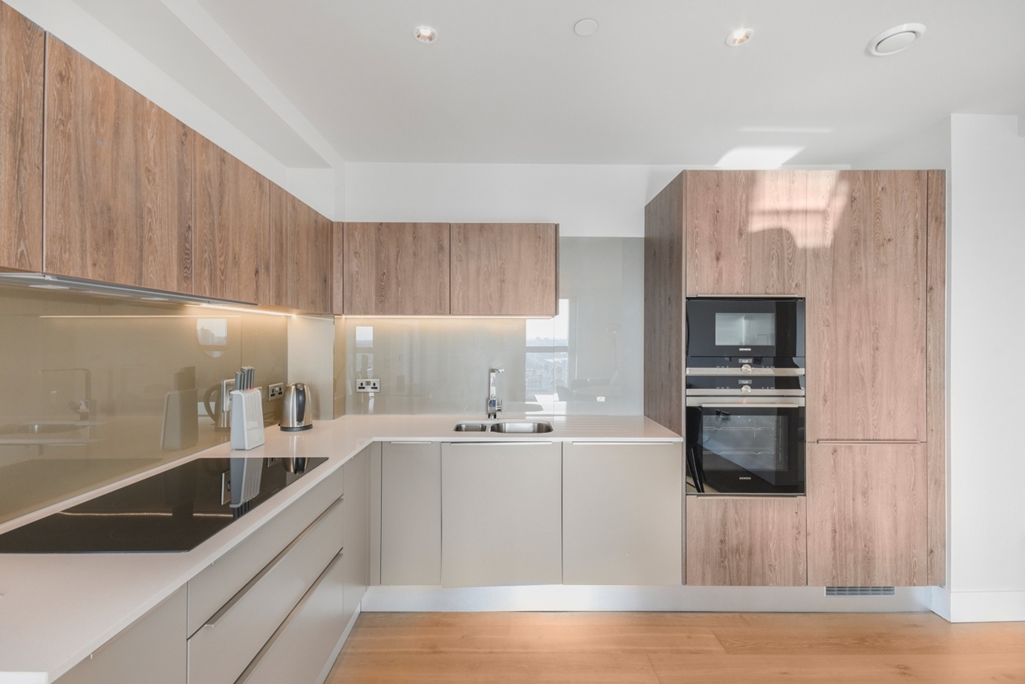 Additional image 4 of 2 Bed Flat, Brogan House, SW8, N1 7GU